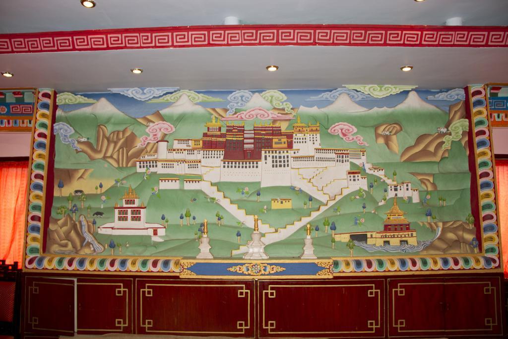 Hotel Marshyangdi Katmandu Zewnętrze zdjęcie