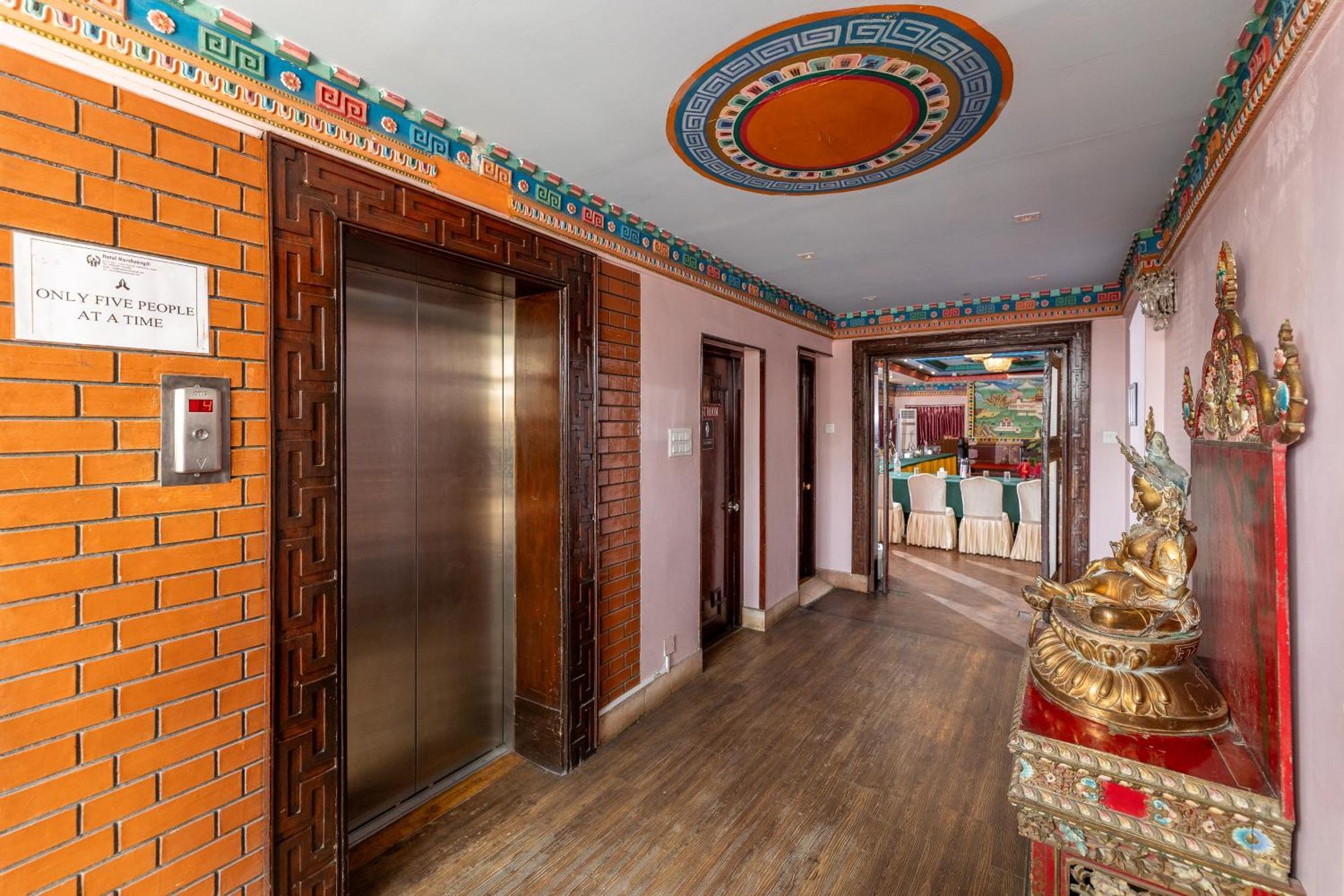 Hotel Marshyangdi Katmandu Zewnętrze zdjęcie