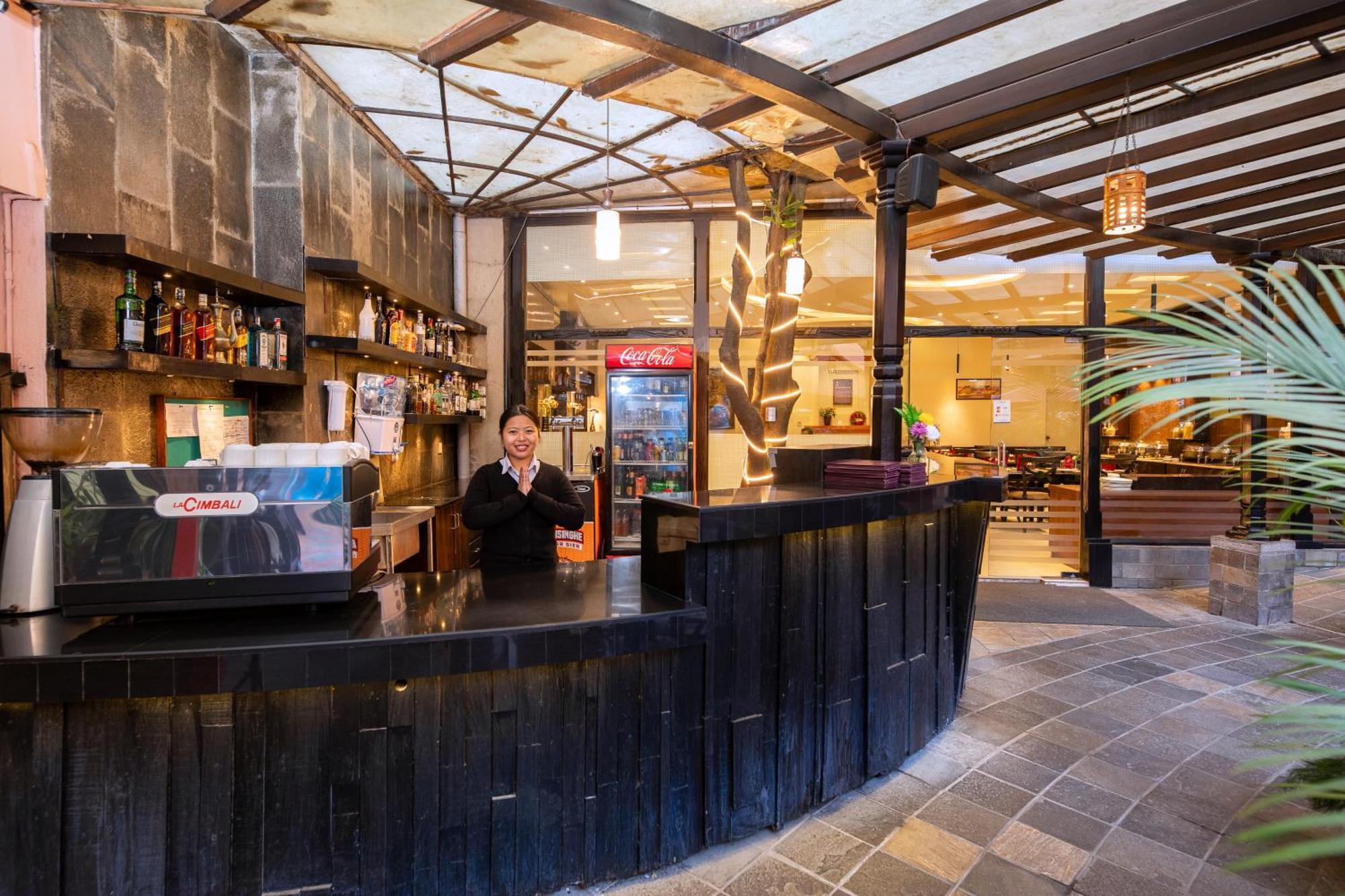 Hotel Marshyangdi Katmandu Zewnętrze zdjęcie