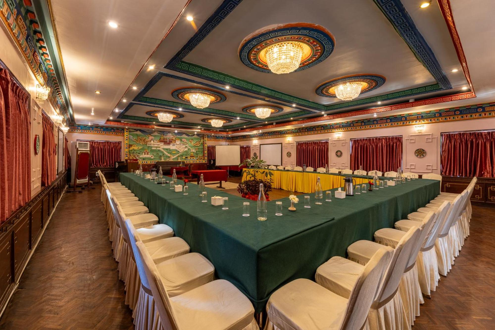 Hotel Marshyangdi Katmandu Zewnętrze zdjęcie