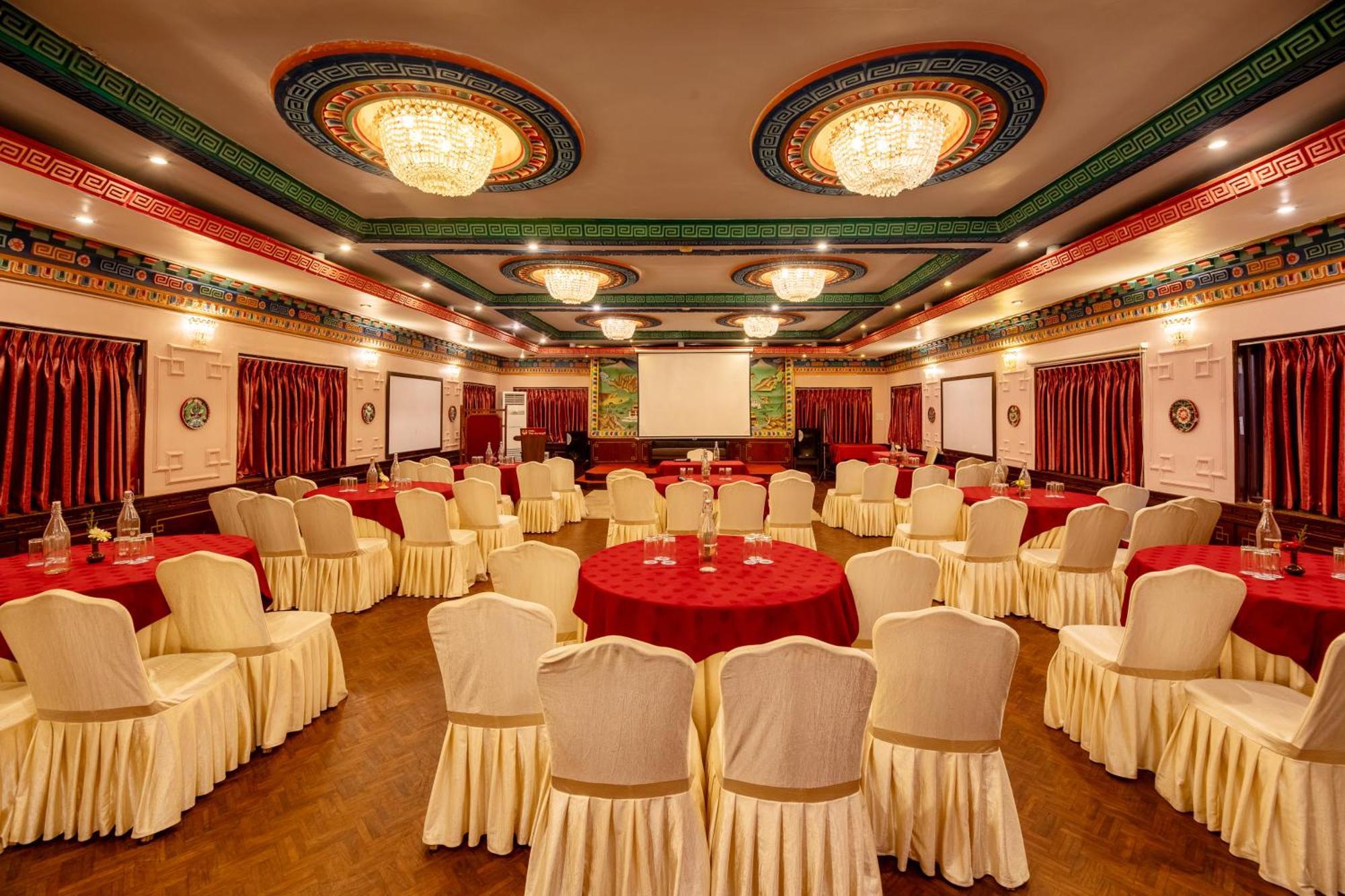 Hotel Marshyangdi Katmandu Zewnętrze zdjęcie