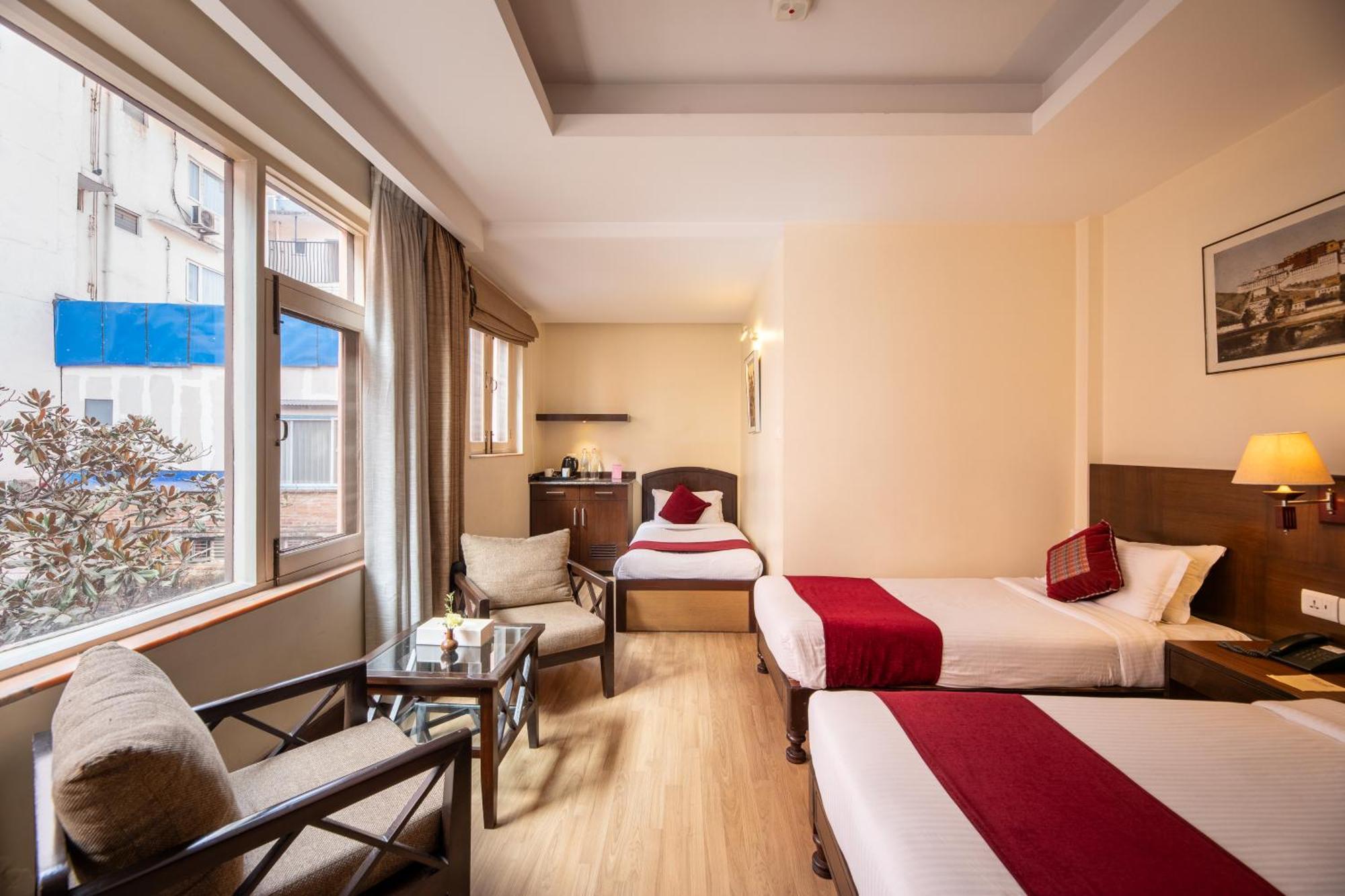 Hotel Marshyangdi Katmandu Zewnętrze zdjęcie